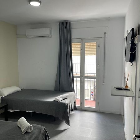Hostal Santa Calma มาร์เบยา ภายนอก รูปภาพ